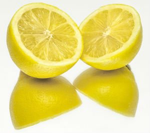Lemon - get rid of eye bags